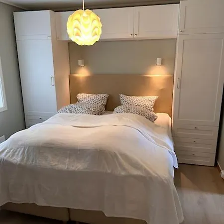Pa Tyholt Med Utsikt, Hage Og Parkering Trondheim