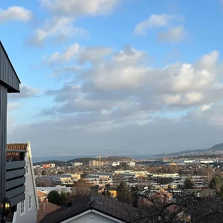 Willa Pa Tyholt Med Utsikt, Hage Og Parkering Trondheim